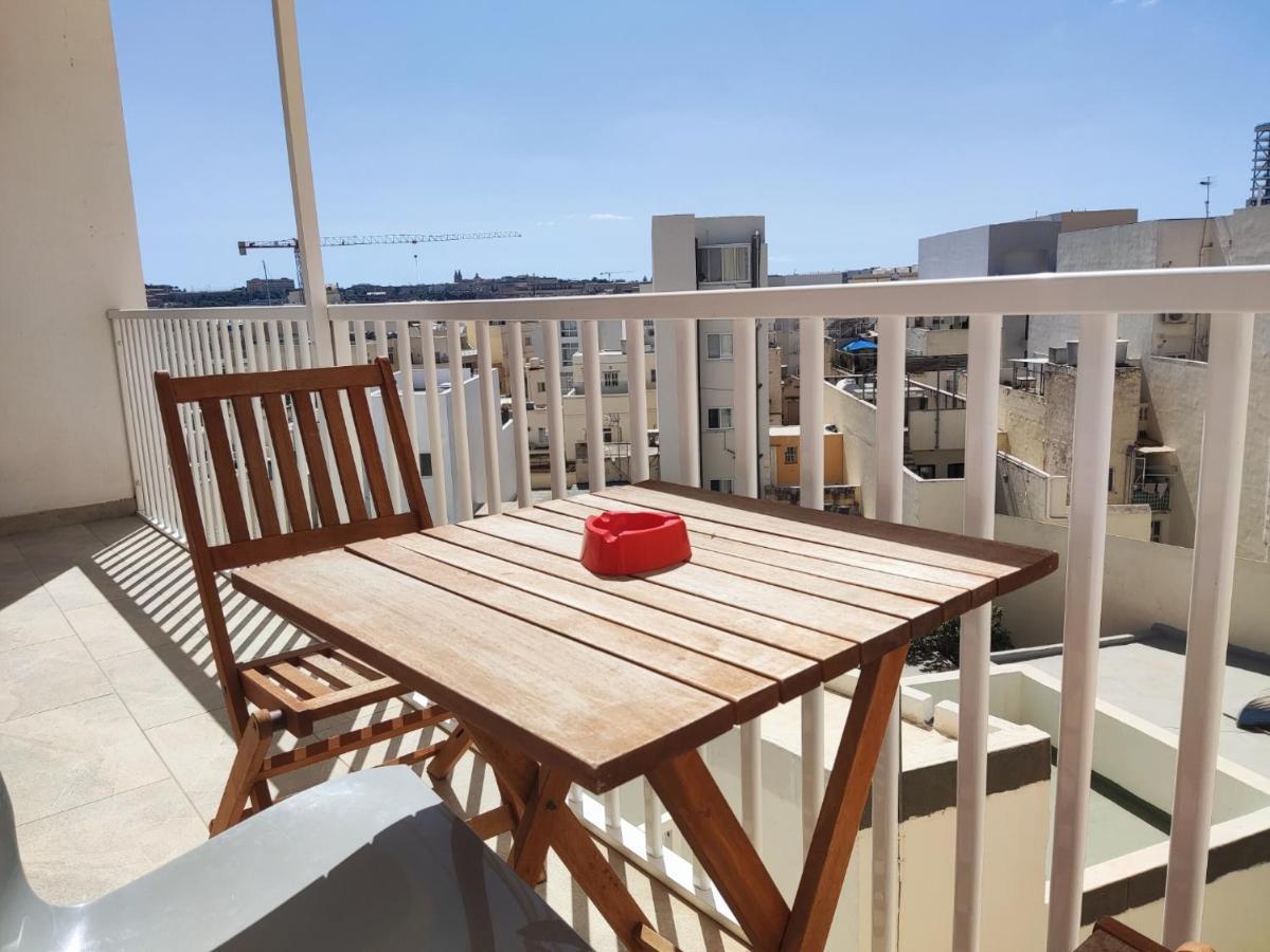 Modern Apartment In Gzira Εξωτερικό φωτογραφία